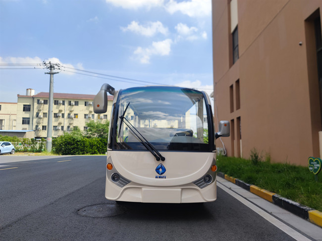 暑期旅游热！芜湖电动观光车的维护保养···